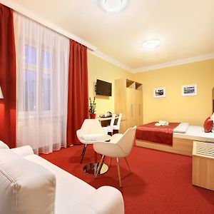 Kamer met een King Size Bed